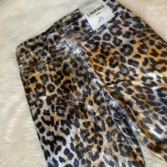 L'AGENCE Margot Metallic Foil Coated Leopard Print High Rise Crop Skinny…